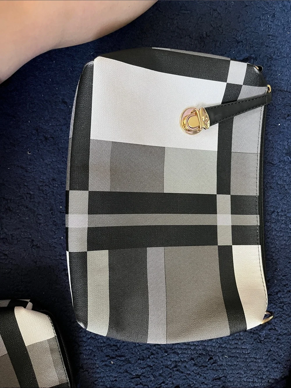 Gray Plaid Tote Bag Set with Matching Accessories